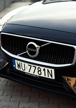 Volvo V60 cena 83000 przebieg: 160000, rok produkcji 2018 z Poznań małe 781